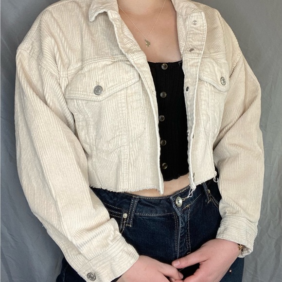 Corduroy, cream, cropped jacket - Picture 2 of 3